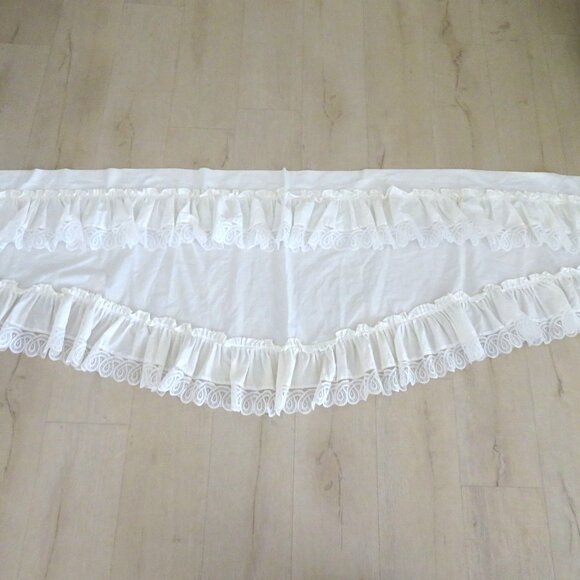 Vintage White Curtain Valance Lace Ruffle Tiered Swag Cottage Shabby Chic - Picture 3 of 15